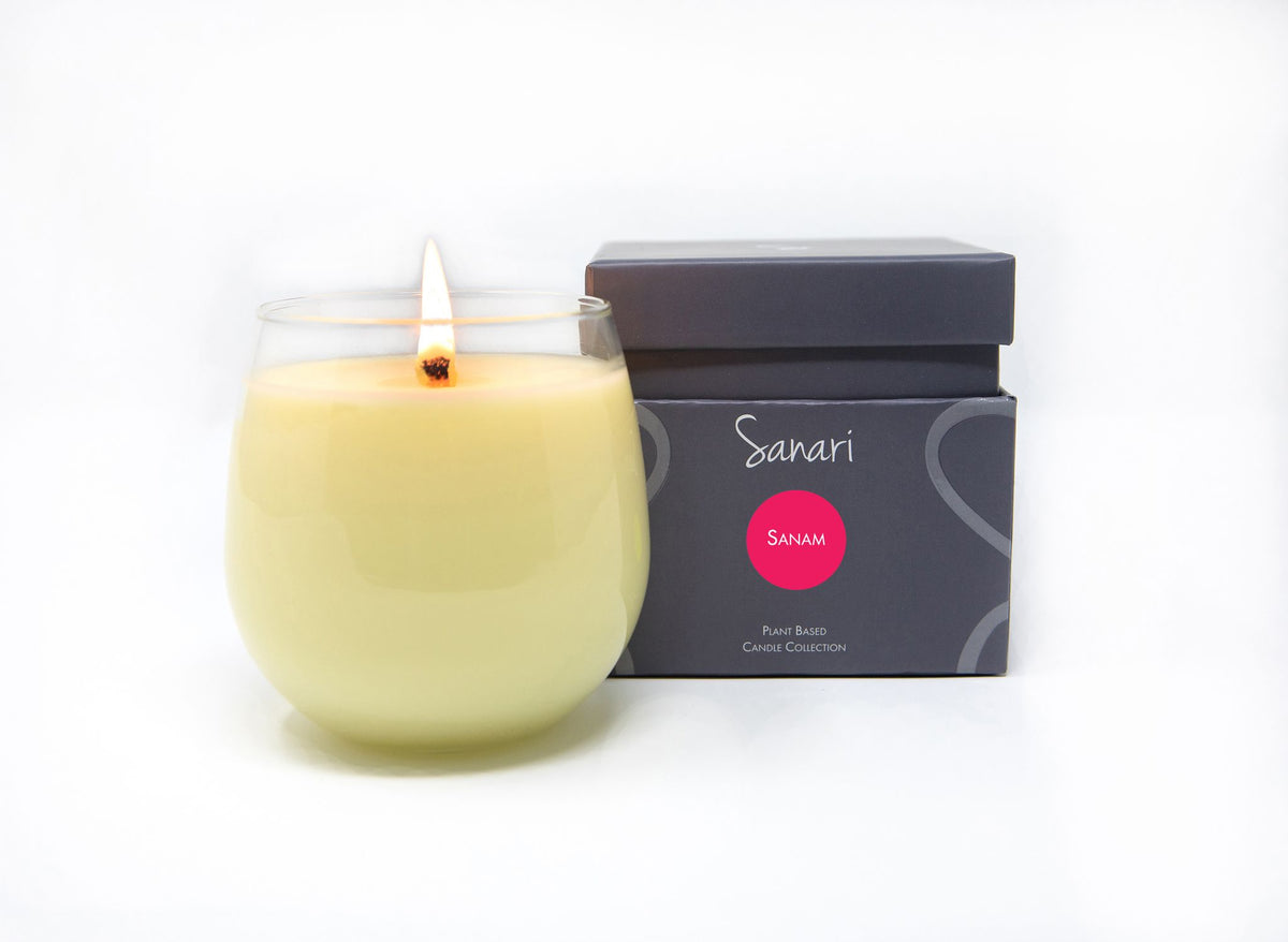 Pomegranate, jasmine and rose candle with gift box